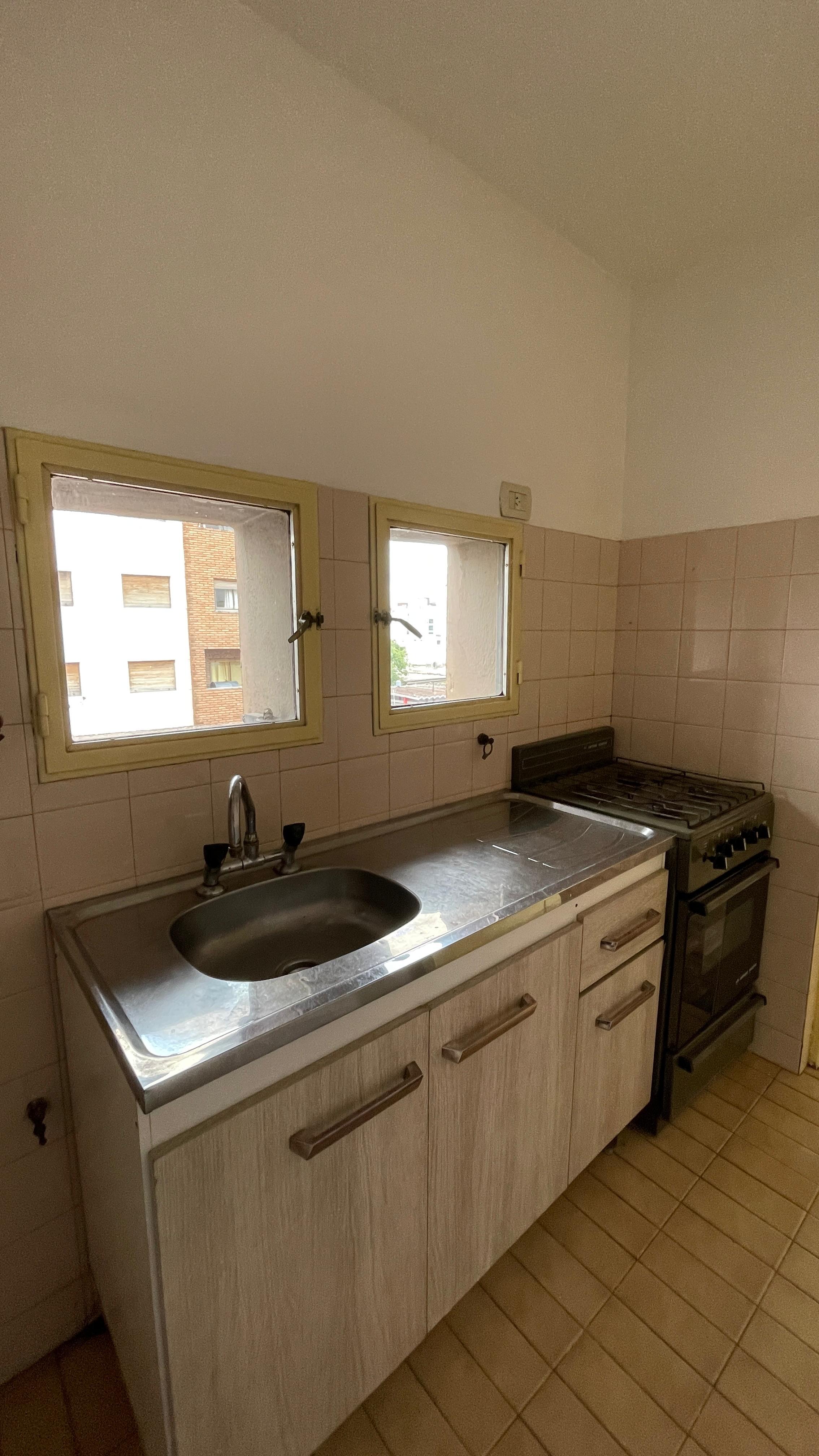 Duarte Quiroz 1097 - Dpto de 1 Dormitorio