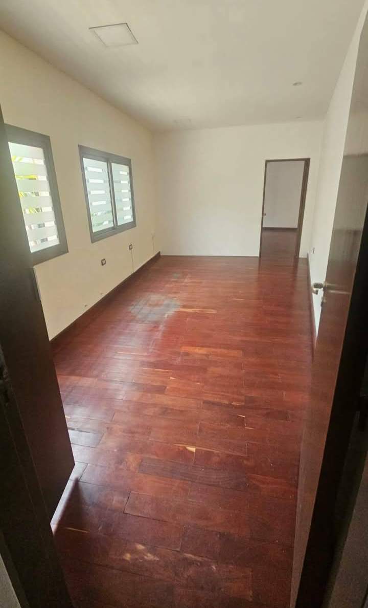 Alq. 4 Oficinas.B Jardín.