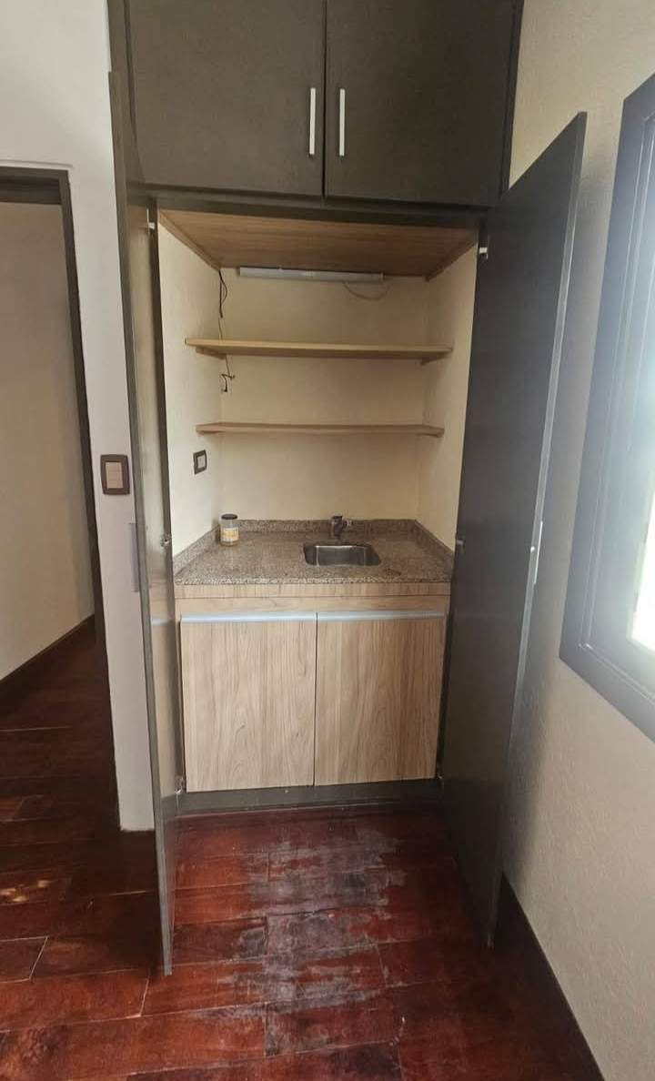 Alq. 4 Oficinas.B Jardín.