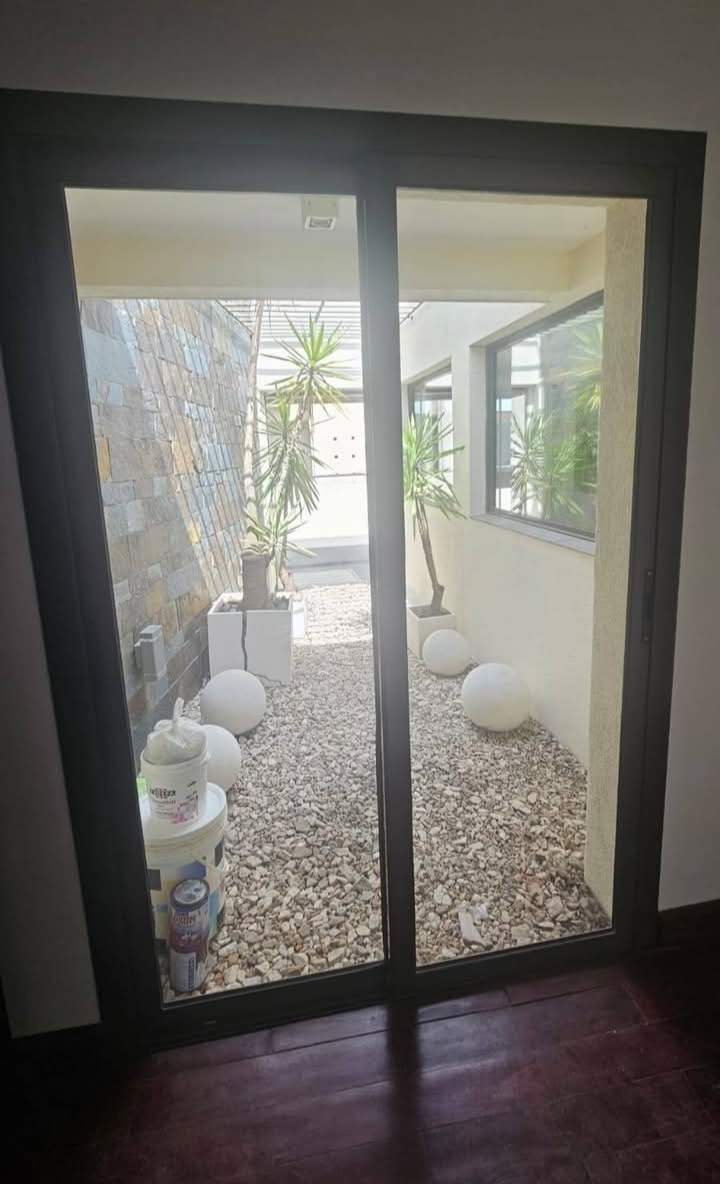 Alq. 4 Oficinas.B Jardín.