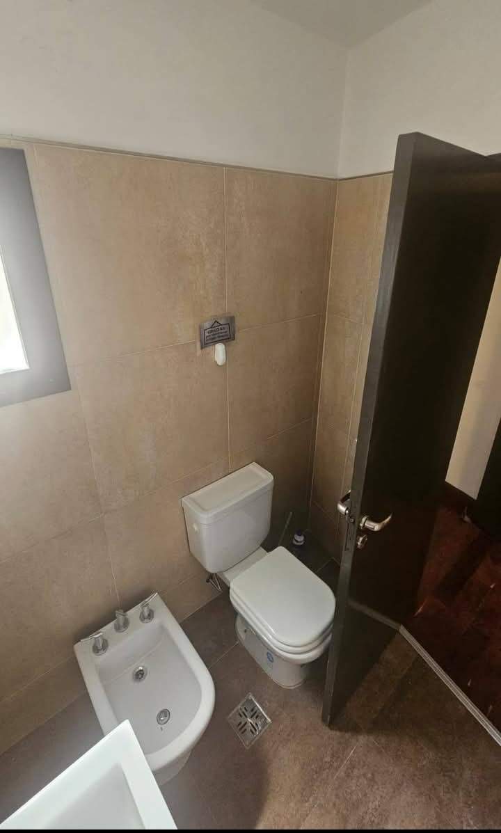 Alq. 4 Oficinas.B Jardín.