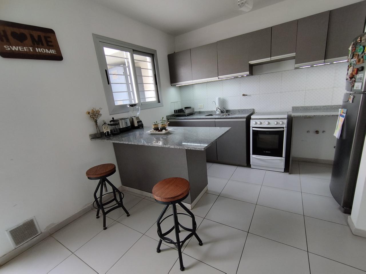 DUPLEX ALQUILER NUEVO URCA 3 DORMITORIOS