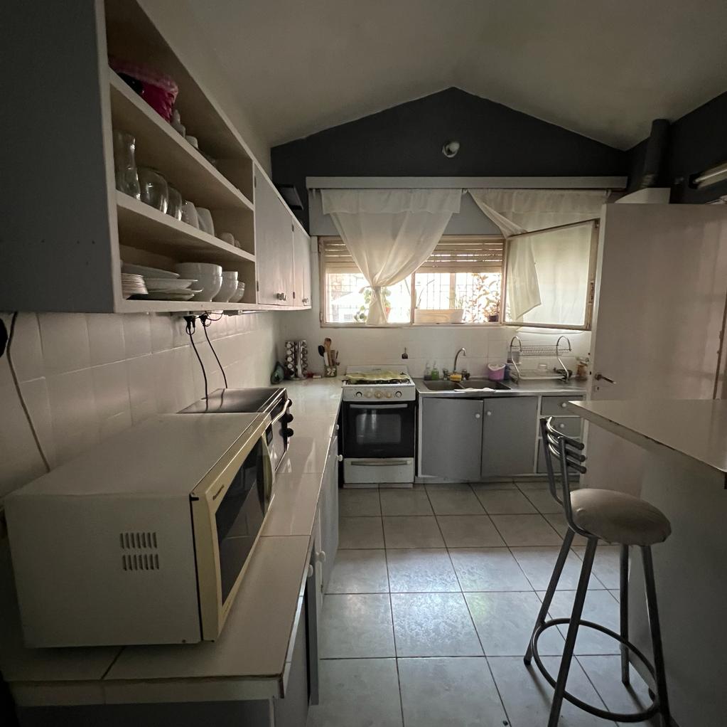 PARQUE VELEZ SARSFIELD CASA EN VENTA