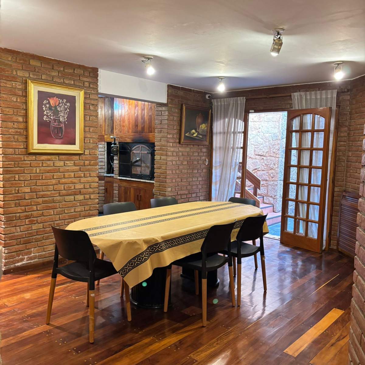 VENTA JARDIN ESPINOSA CASA UNICA