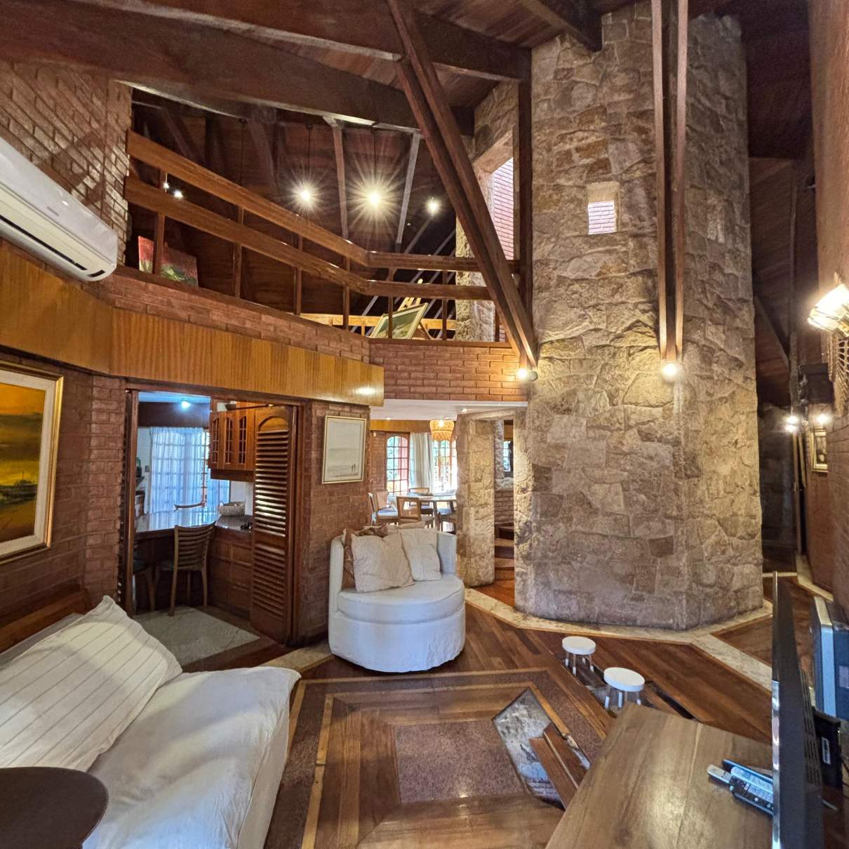 VENTA JARDIN ESPINOSA CASA UNICA