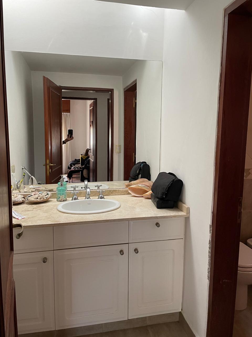 VILLA ALLENDE LOMAS CASA EN VENTA 5 dormitorios 3500 metros de terreno