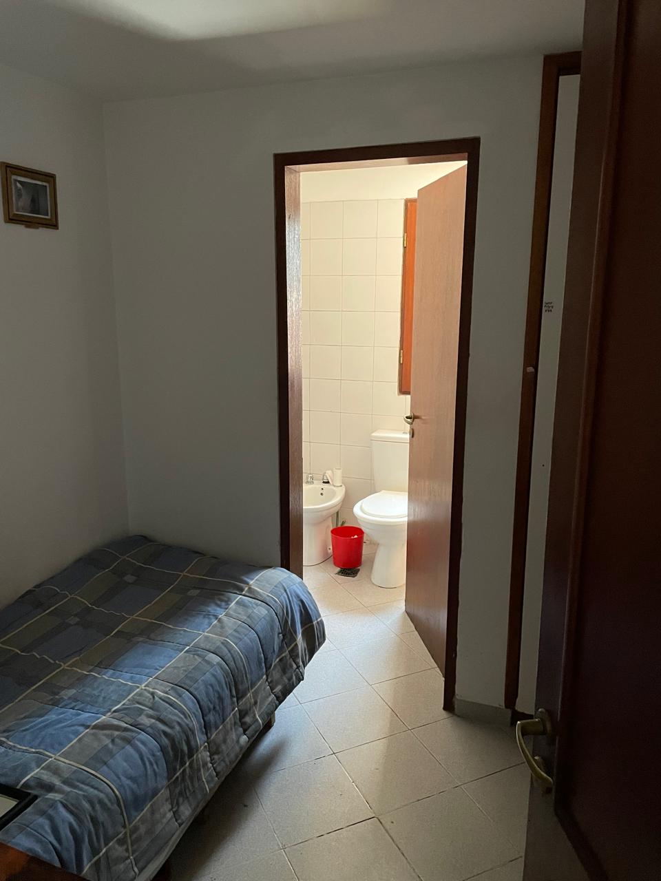 VILLA ALLENDE LOMAS CASA EN VENTA 5 dormitorios 3500 metros de terreno