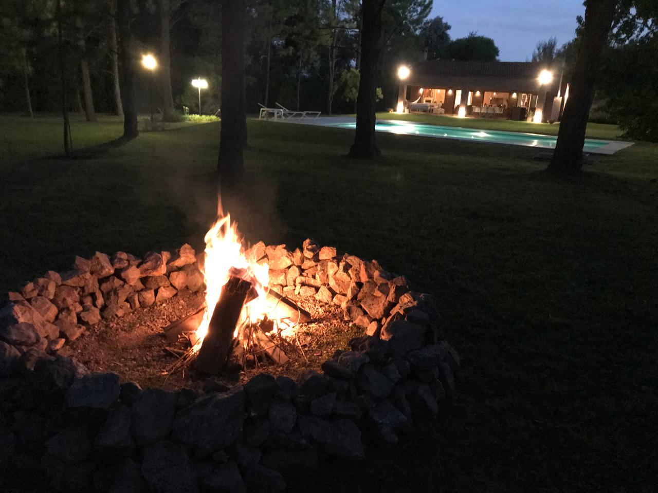 VILLA ALLENDE LOMAS CASA EN VENTA 5 dormitorios 3500 metros de terreno