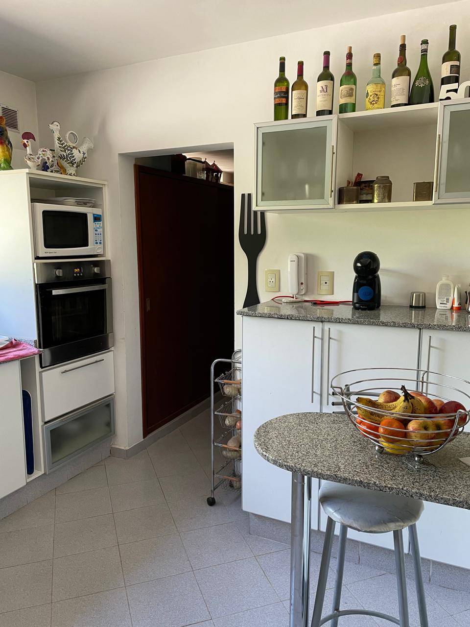 VILLA ALLENDE LOMAS CASA EN VENTA 5 dormitorios 3500 metros de terreno