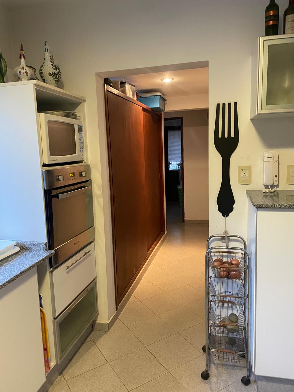 VILLA ALLENDE LOMAS CASA EN VENTA 5 dormitorios 3500 metros de terreno