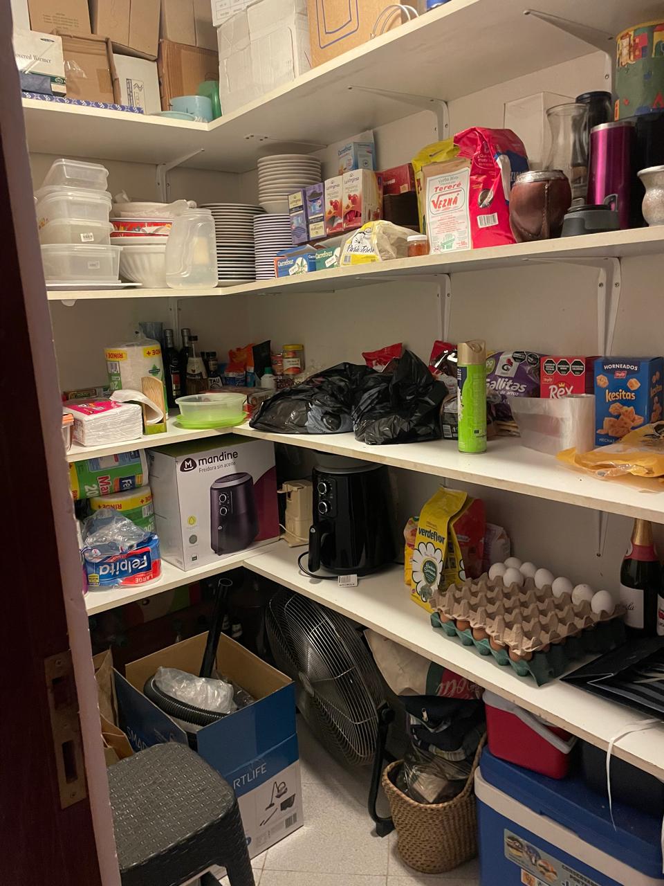 VILLA ALLENDE LOMAS CASA EN VENTA 5 dormitorios 3500 metros de terreno