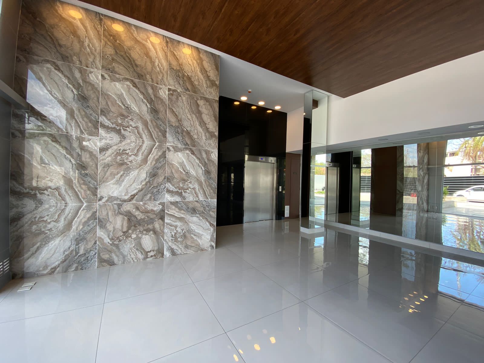 CONDOMINIO CASAGRANDE LAPLACE desde u$ 350.000