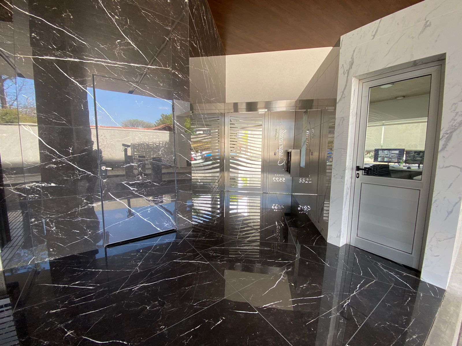 CONDOMINIO CASAGRANDE LAPLACE desde u$ 350.000