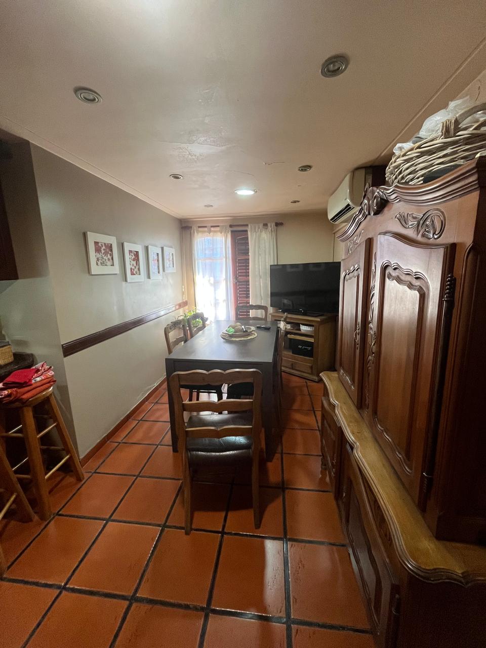 CASA EN VENTA  LOS NARANJOS
