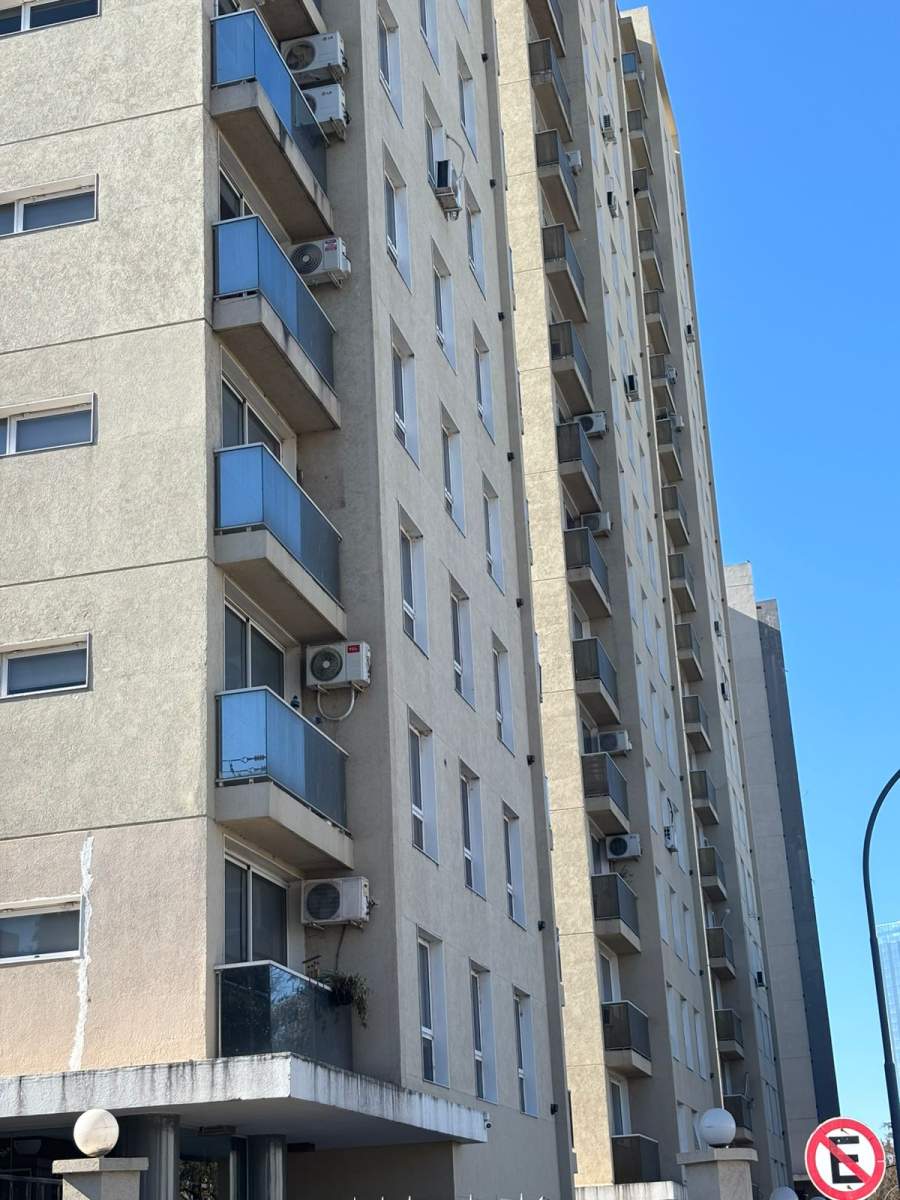 DEPARTAMENTO EN VENTA REGAM PILAY