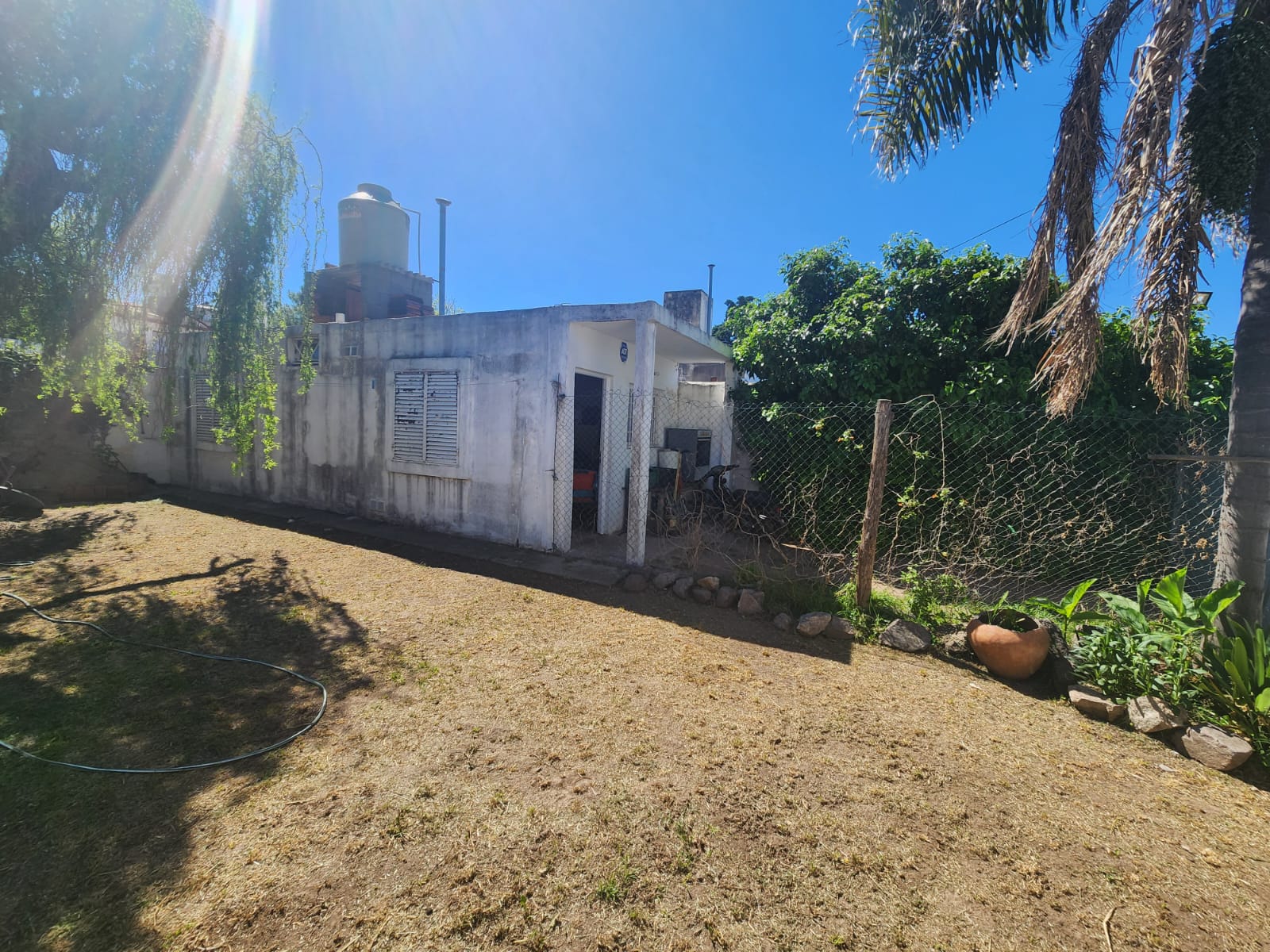 Casa 2 Dor. Patio y Quincho  Dpto 1 Dor.