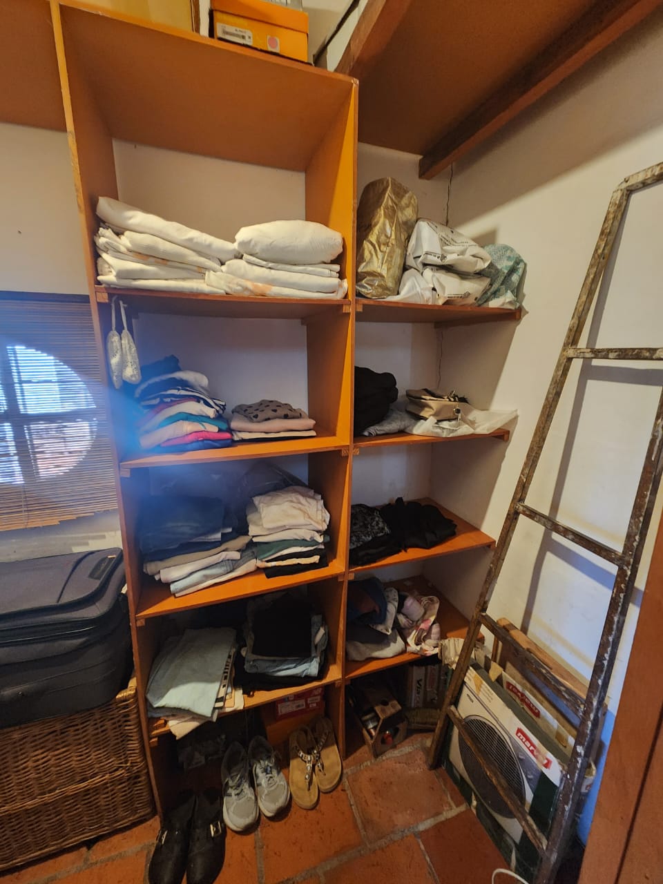 Casa 2 Dor. Patio y Quincho  Dpto 1 Dor.