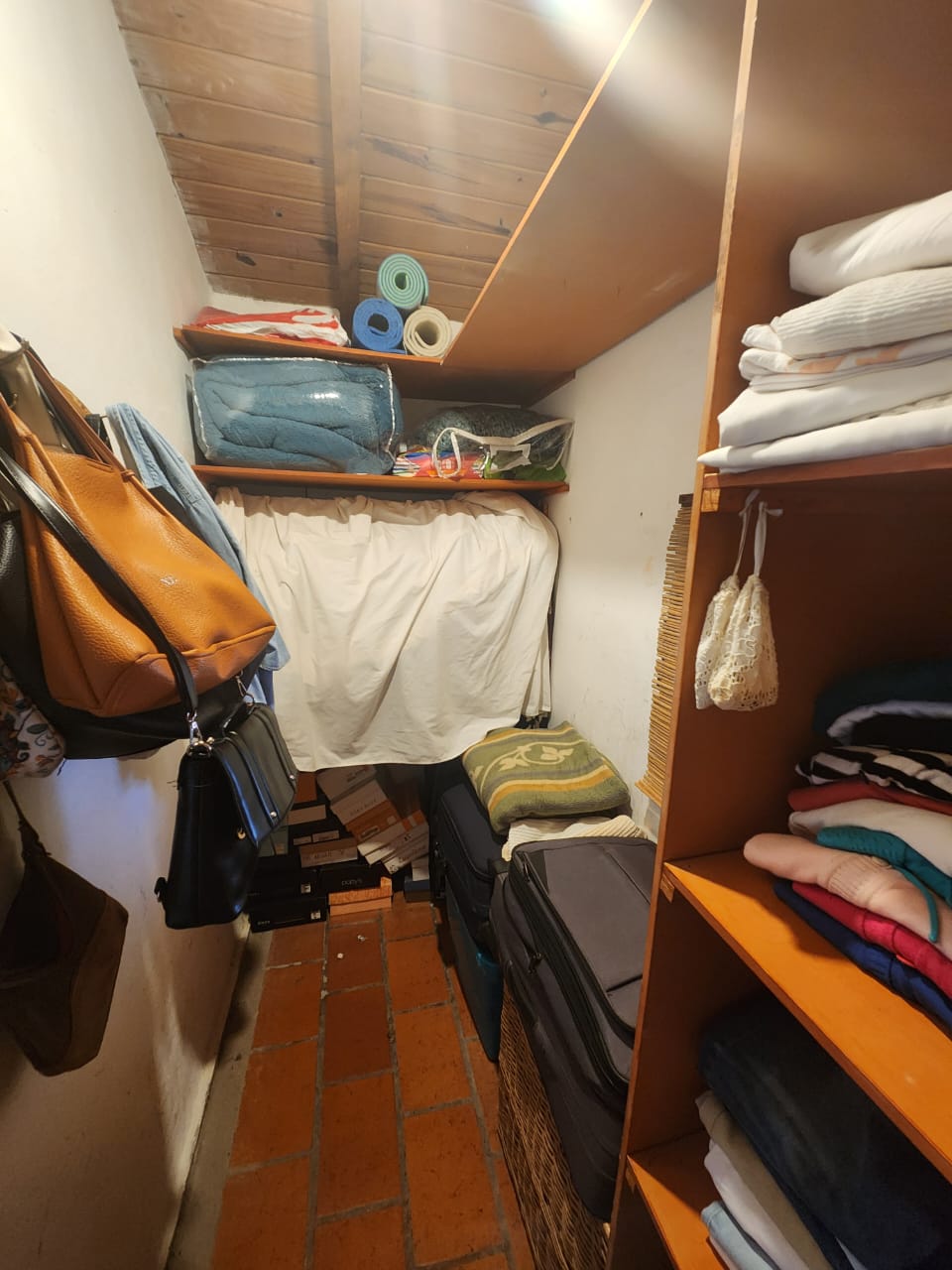 Casa 2 Dor. Patio y Quincho  Dpto 1 Dor.