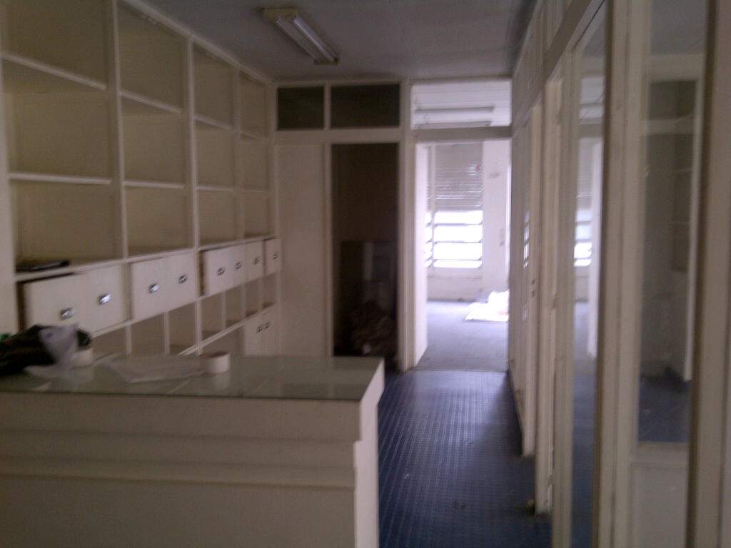 CENTRO - AV. COLÓN 119 - OFICINA EN VENTA