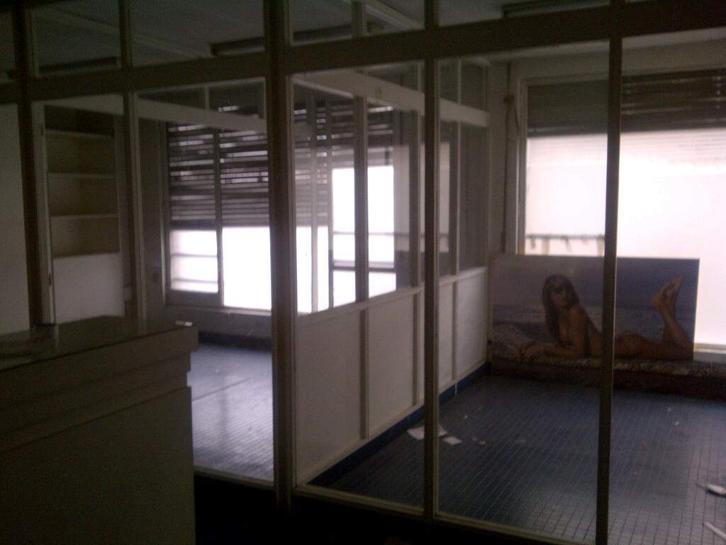 CENTRO - AV. COLÓN 119 - OFICINA EN VENTA