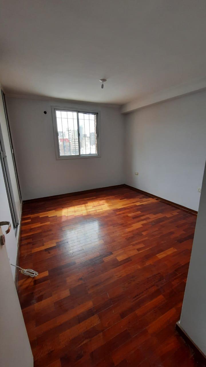 CENTRO DOS DORMITORIOS ENTRE RIOS 495