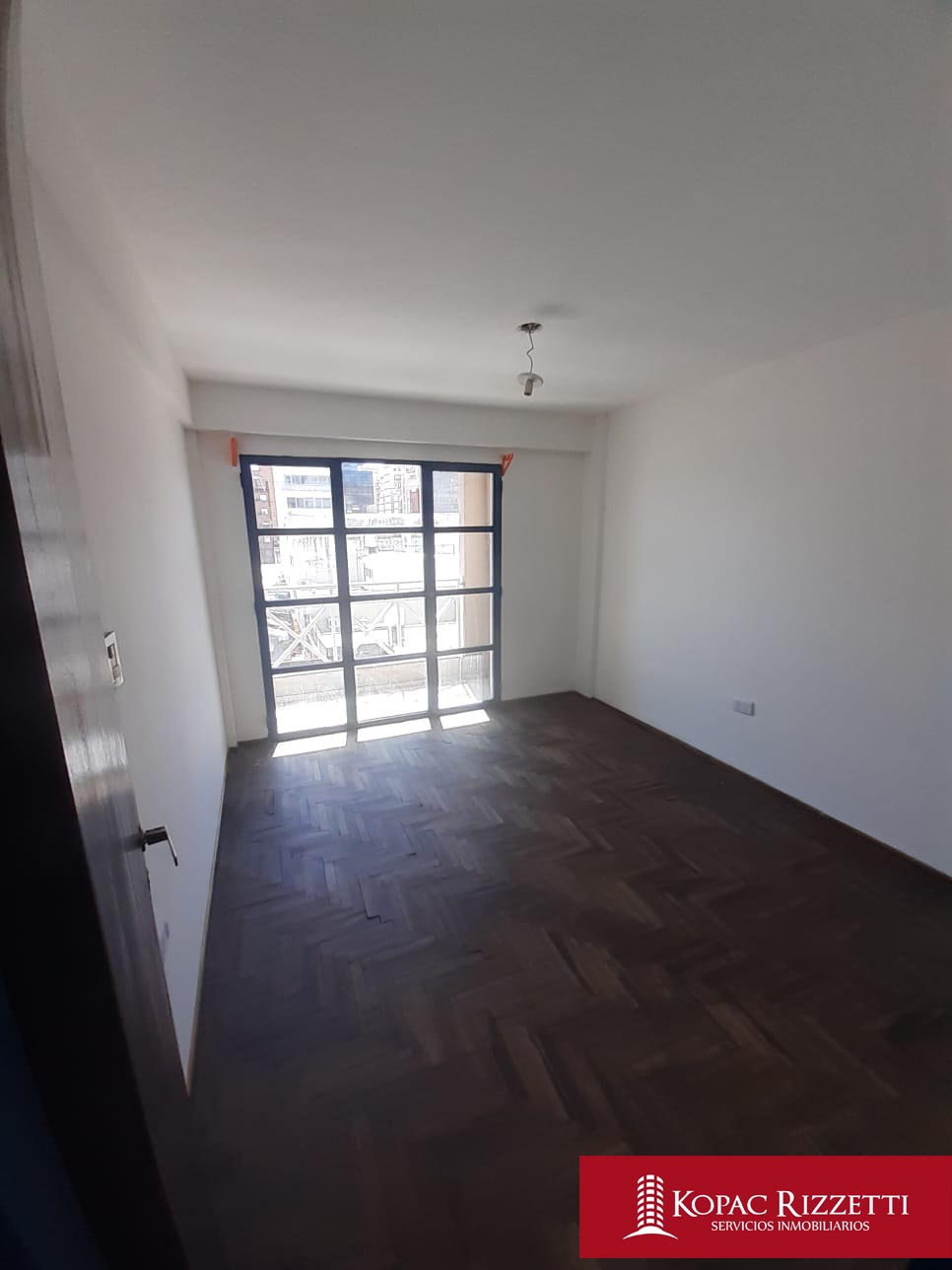 ALBERDI (CASEROS 926) - ALQUILER DEPTO 1 DORMITORIO