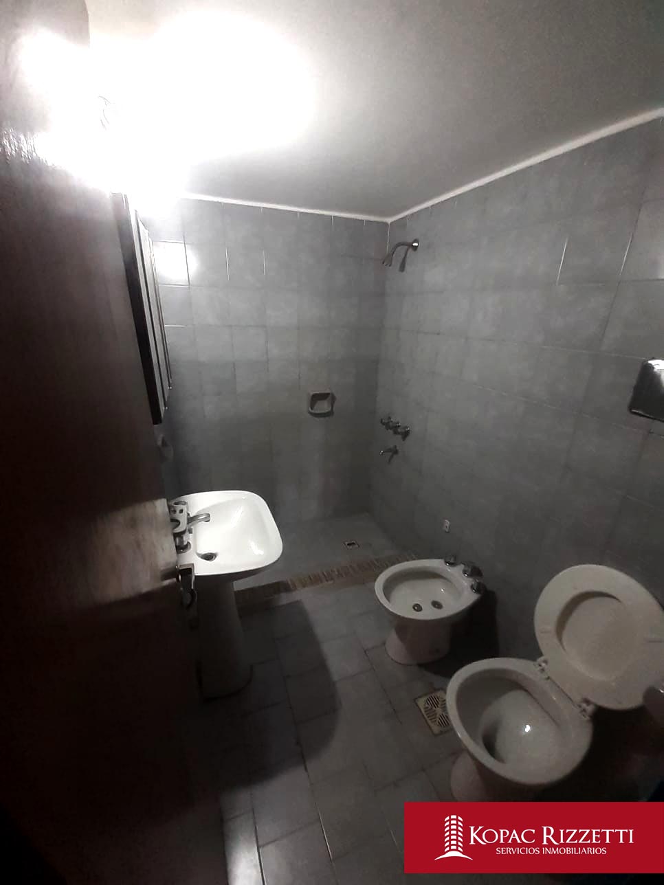 ALBERDI (CASEROS 926) - ALQUILER DEPTO 1 DORMITORIO
