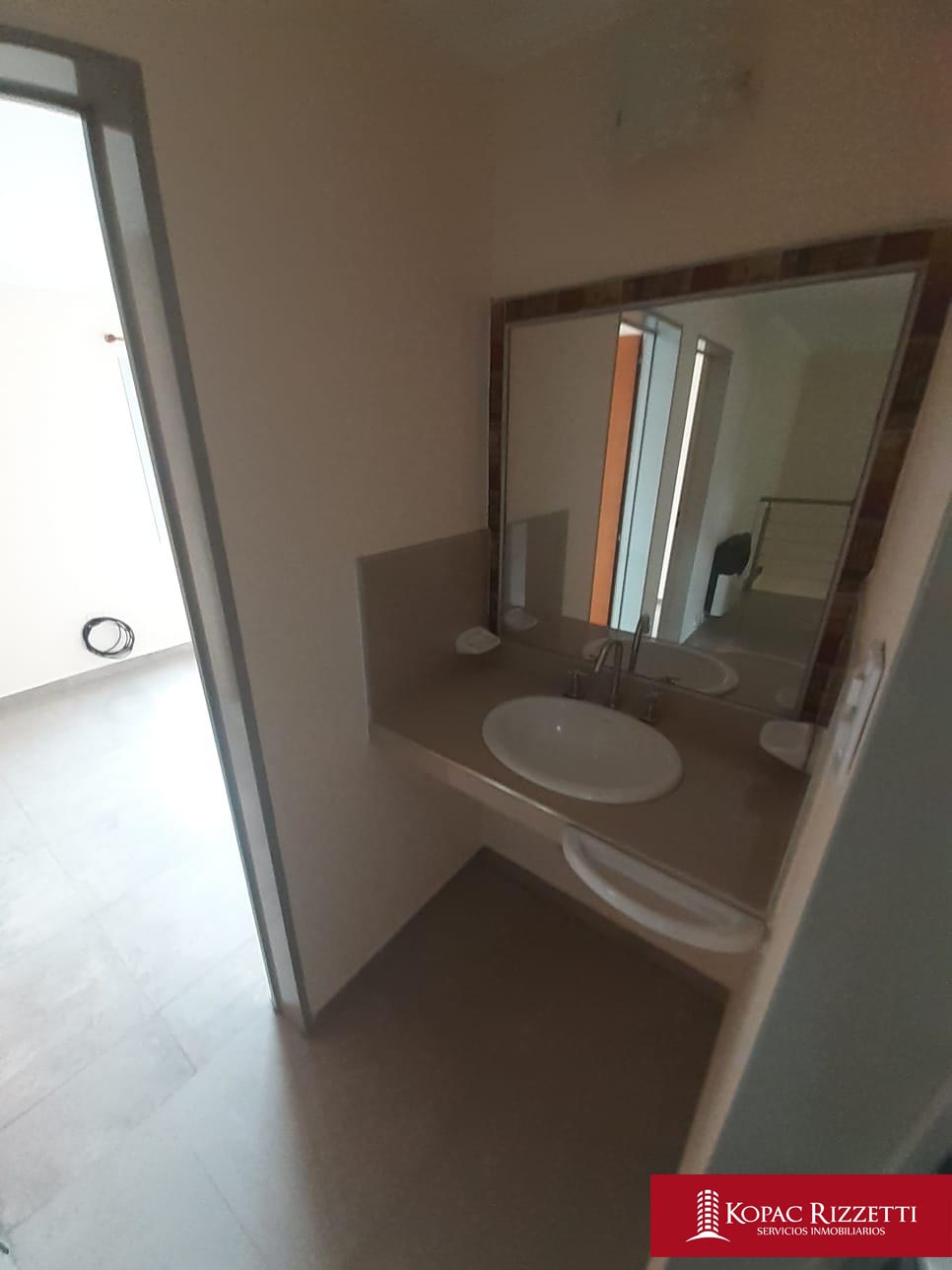 M. DE SOBREMONTE (NEGRETE 500) - ALQUILER DUPLEX 2 DORM.