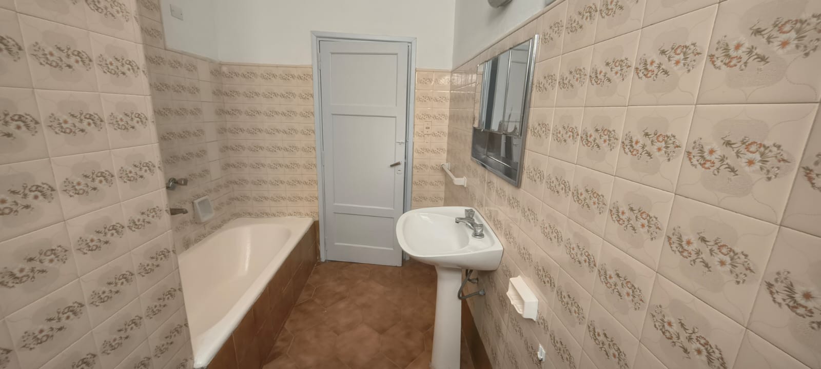 HERMOSA CASA EN ALQUILER EN BARRIO COFICO