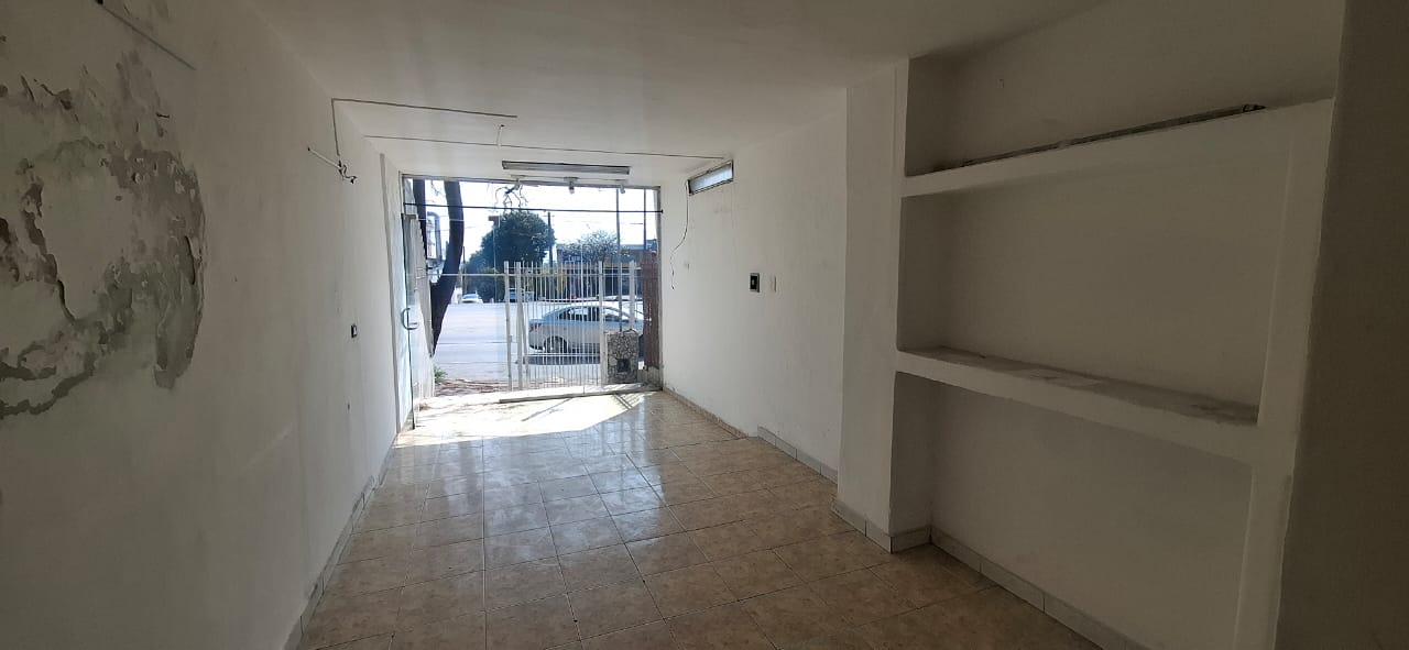 LOCAL EN ALQUILER AMADEO SABATTINI