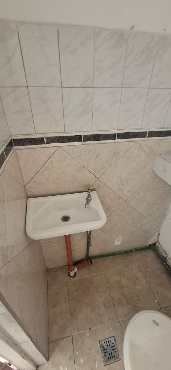 LOCAL EN ALQUILER AMADEO SABATTINI