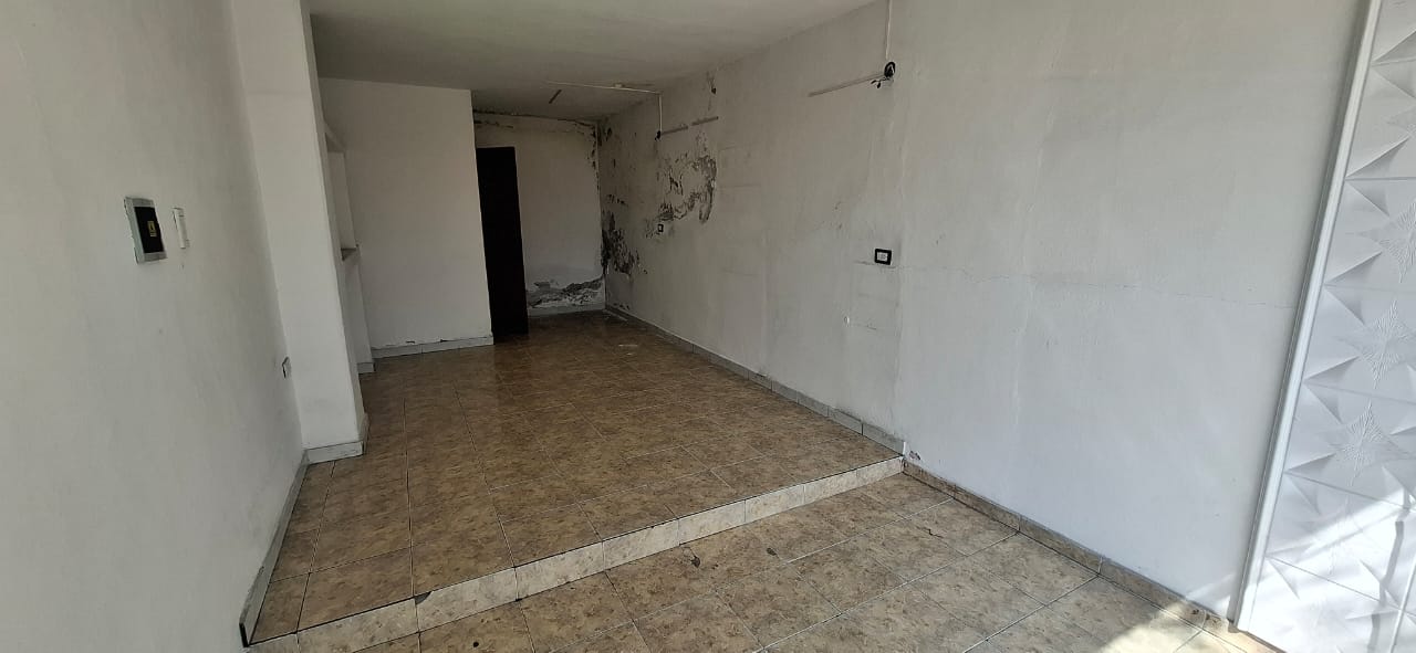 LOCAL EN ALQUILER AMADEO SABATTINI