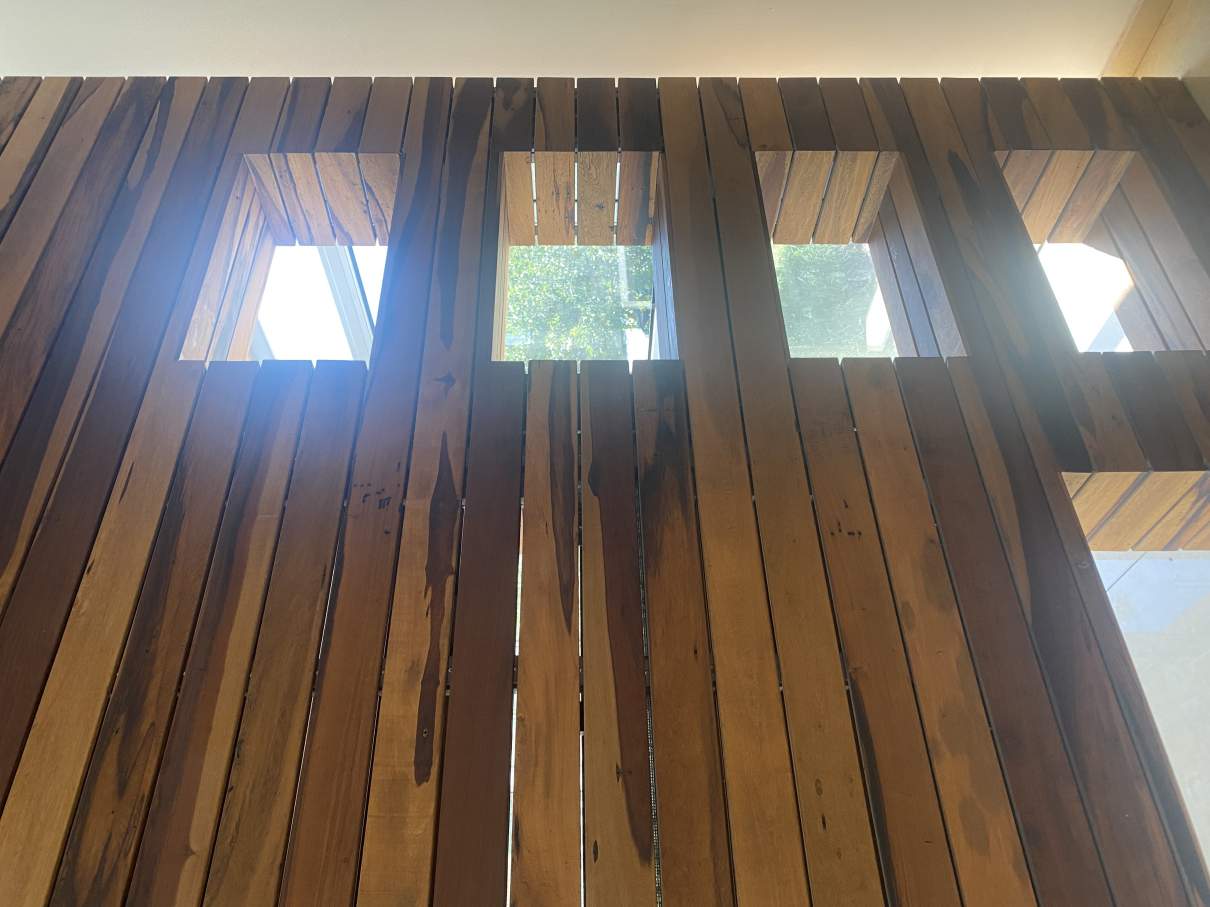 Alquiler - Casa de 4 dormitorios - Estancia Q2 - Con Pileta - Detalles de Diseño