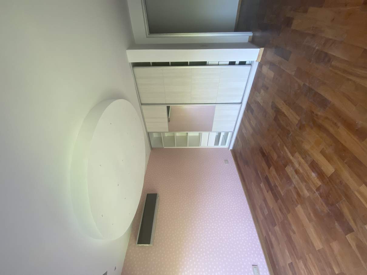 Alquiler - Casa de 4 dormitorios - Estancia Q2 - Con Pileta - Detalles de Diseño