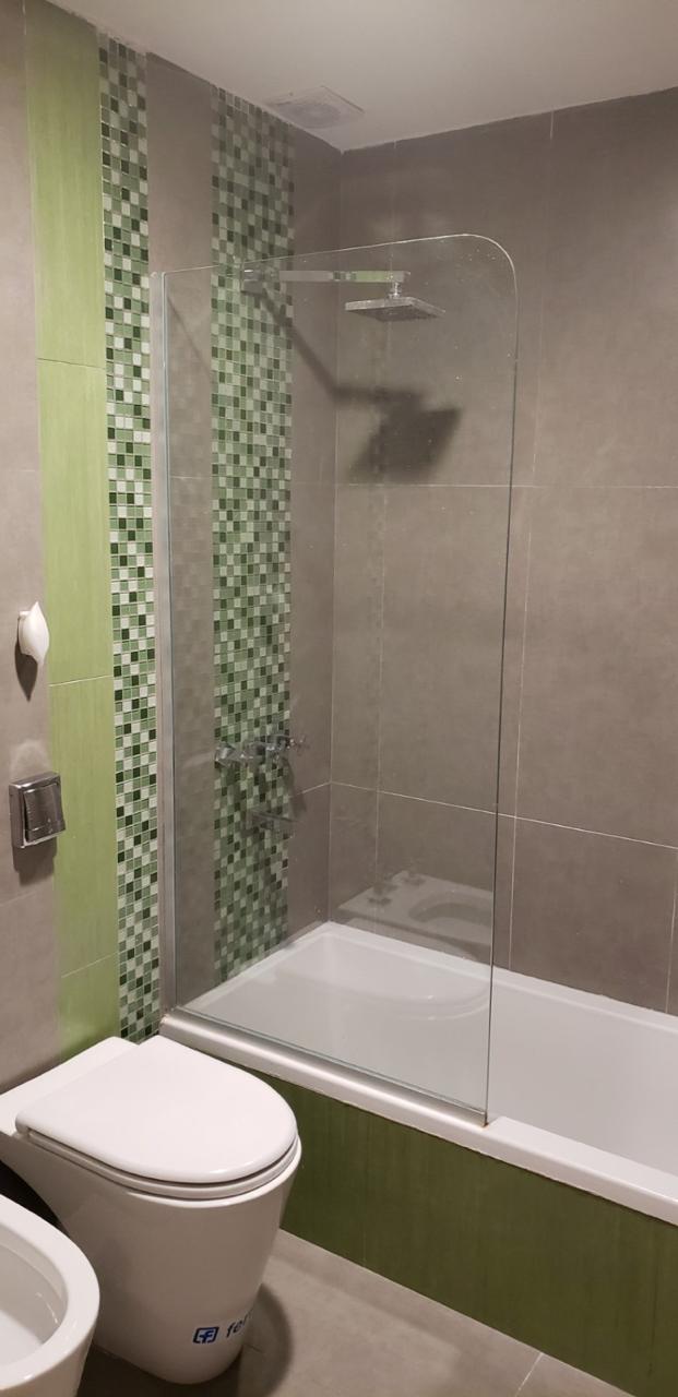 Alquiler - Casa de 4 dormitorios - Estancia Q2 - Con Pileta - Detalles de Diseño