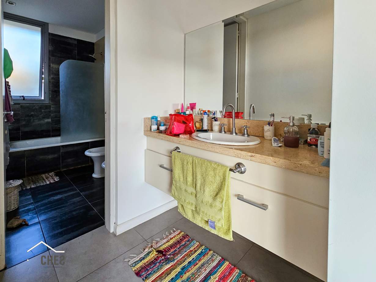 Estancia Q2 - Importante Casa a la venta - 4 dormitorios - Ubicacion privilegiada