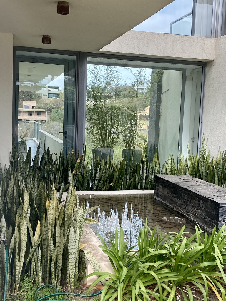 Estancia Q2 - Importante Casa a la venta - 4 dormitorios - Ubicacion privilegiada