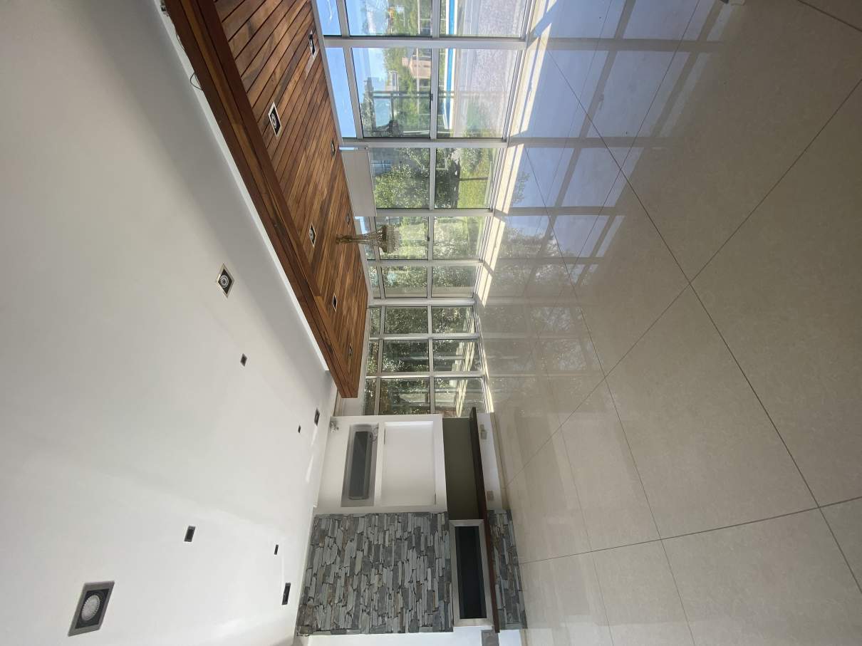 Casa en venta de 4 dormitorios - Estancia Q2 - Con Pileta - Detalles de Diseño