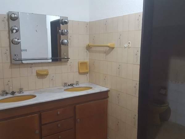 CASA EN VENTA BARRIO OBSERVATORIO A METROS AV. PUEYRREDON