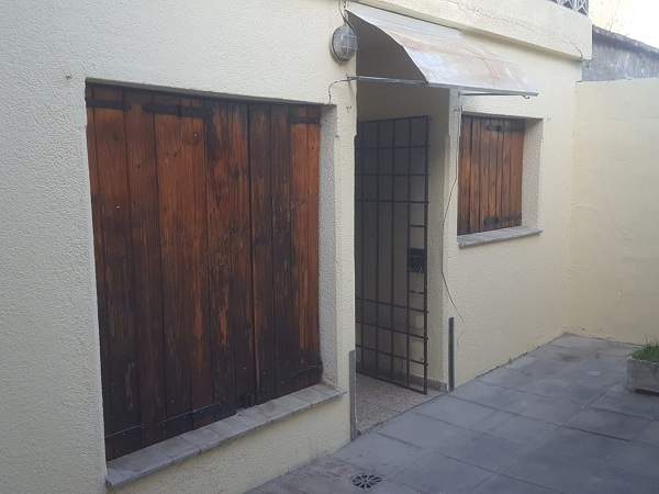 CASA EN VENTA BARRIO OBSERVATORIO A METROS AV. PUEYRREDON
