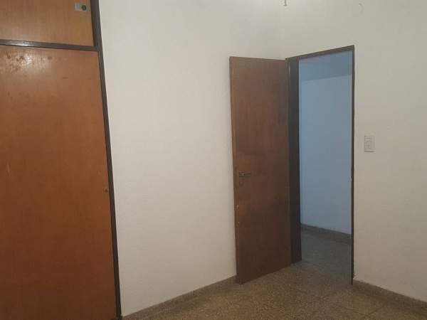 CASA EN VENTA BARRIO OBSERVATORIO A METROS AV. PUEYRREDON