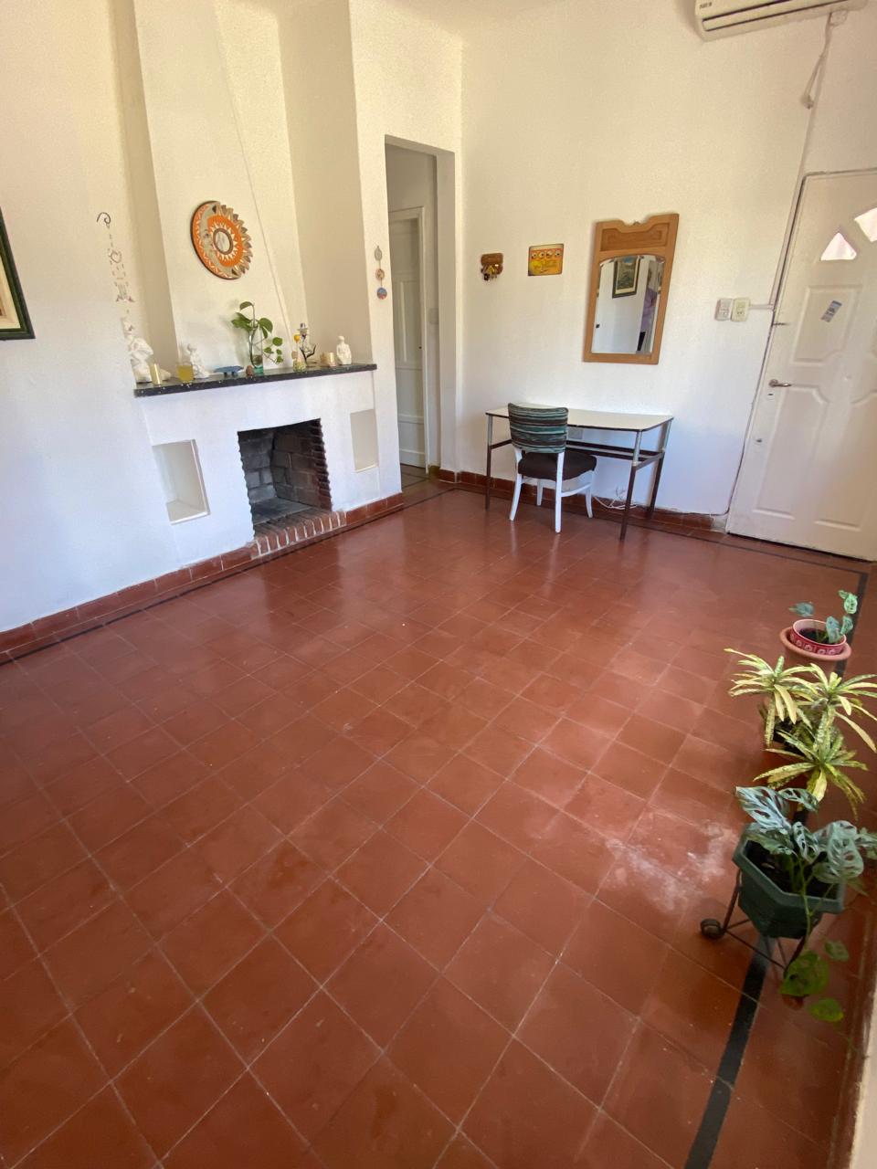 BFerroviario Mitre - Ñandu 2228 -  Alquiler Casa 3 Dorm. Patio Coch.