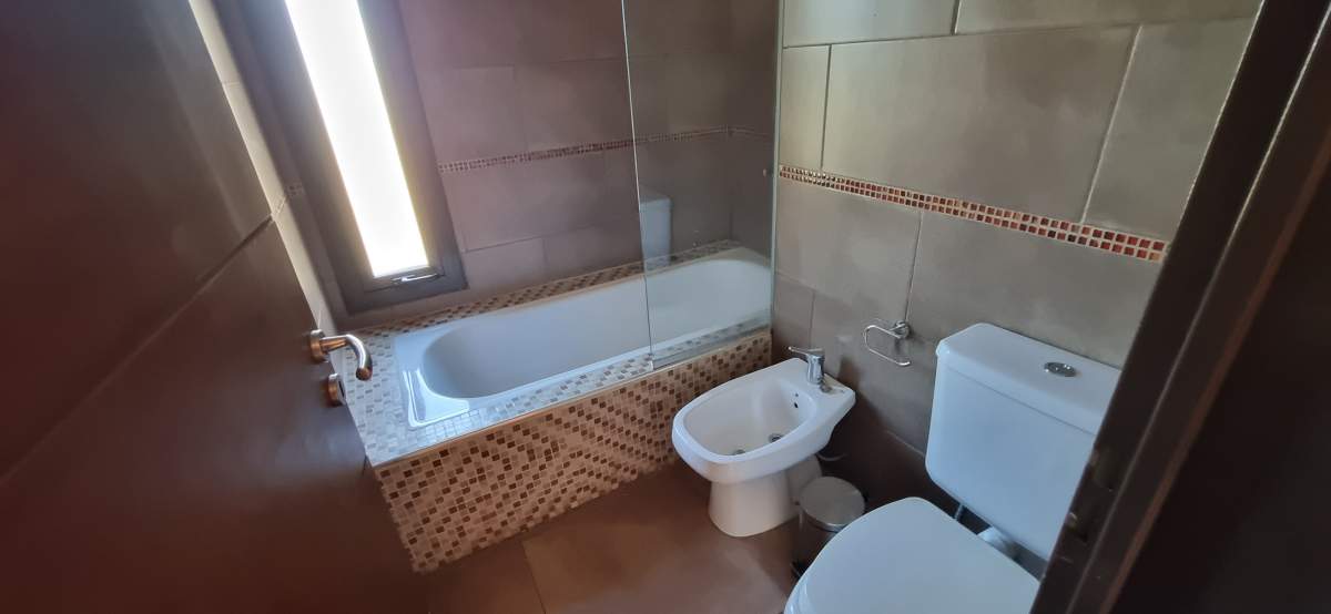 Casa en Alquiler - Cumbres del Golf de 1 dormitorio !!!