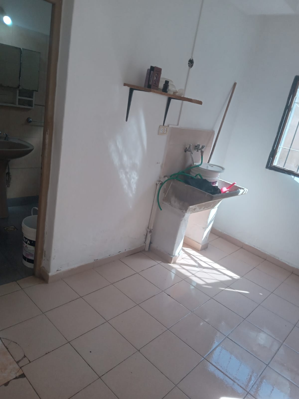 B Pueyrredon - Alquiler Casa  Pje Aragon 2 Dorm. Patio