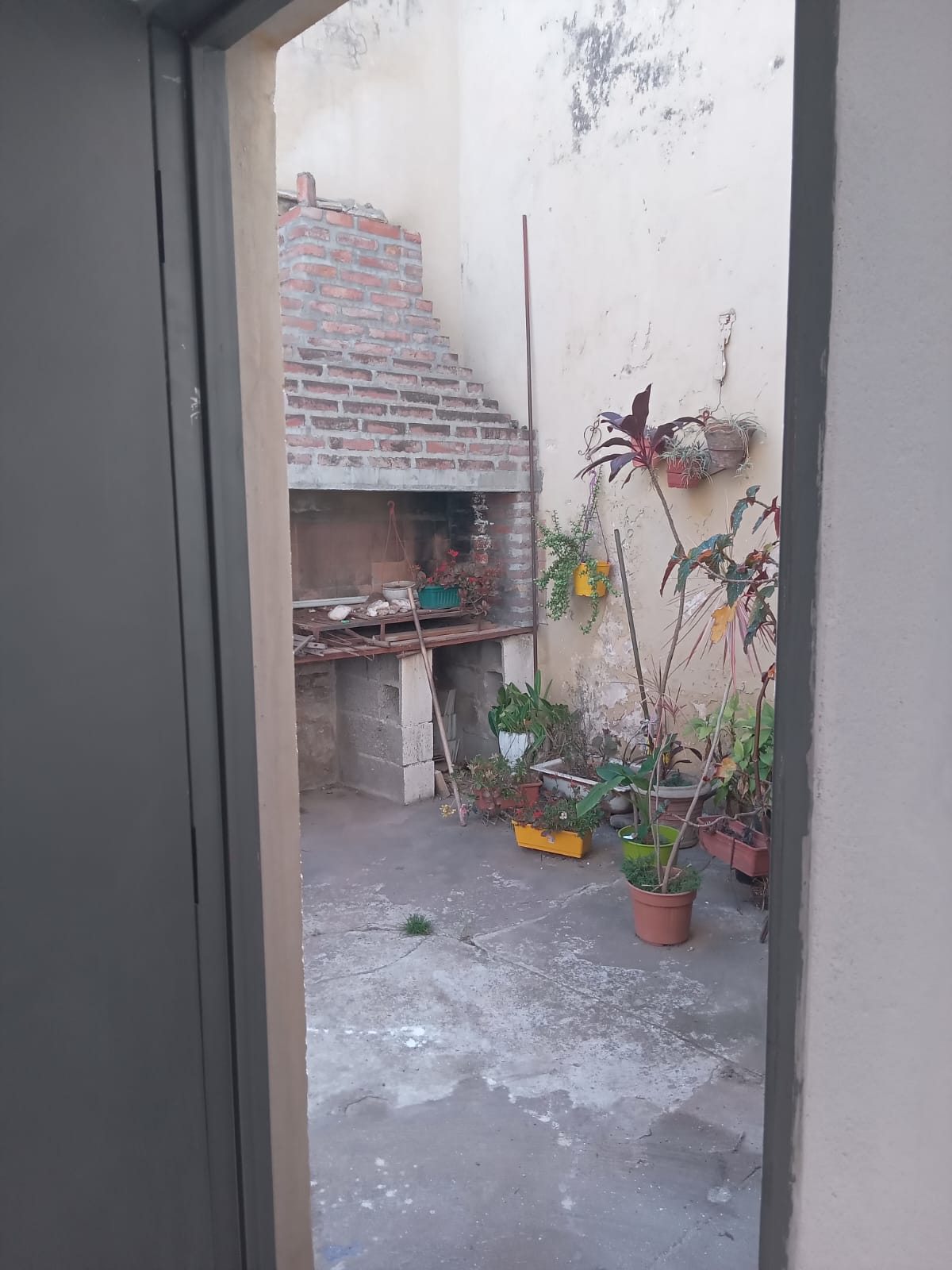 B Pueyrredon - Alquiler Casa  Pje Aragon 2 Dorm. Patio