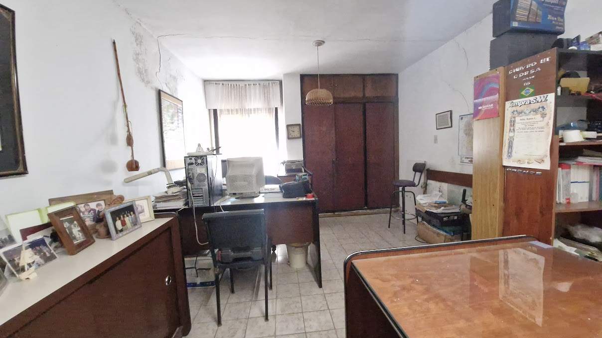 VENTA CASA 4 DORM COCHERA BARRIO ESCOBAR
