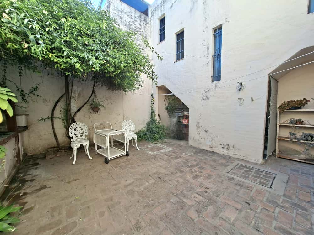 VENTA CASA 4 DORM COCHERA BARRIO ESCOBAR