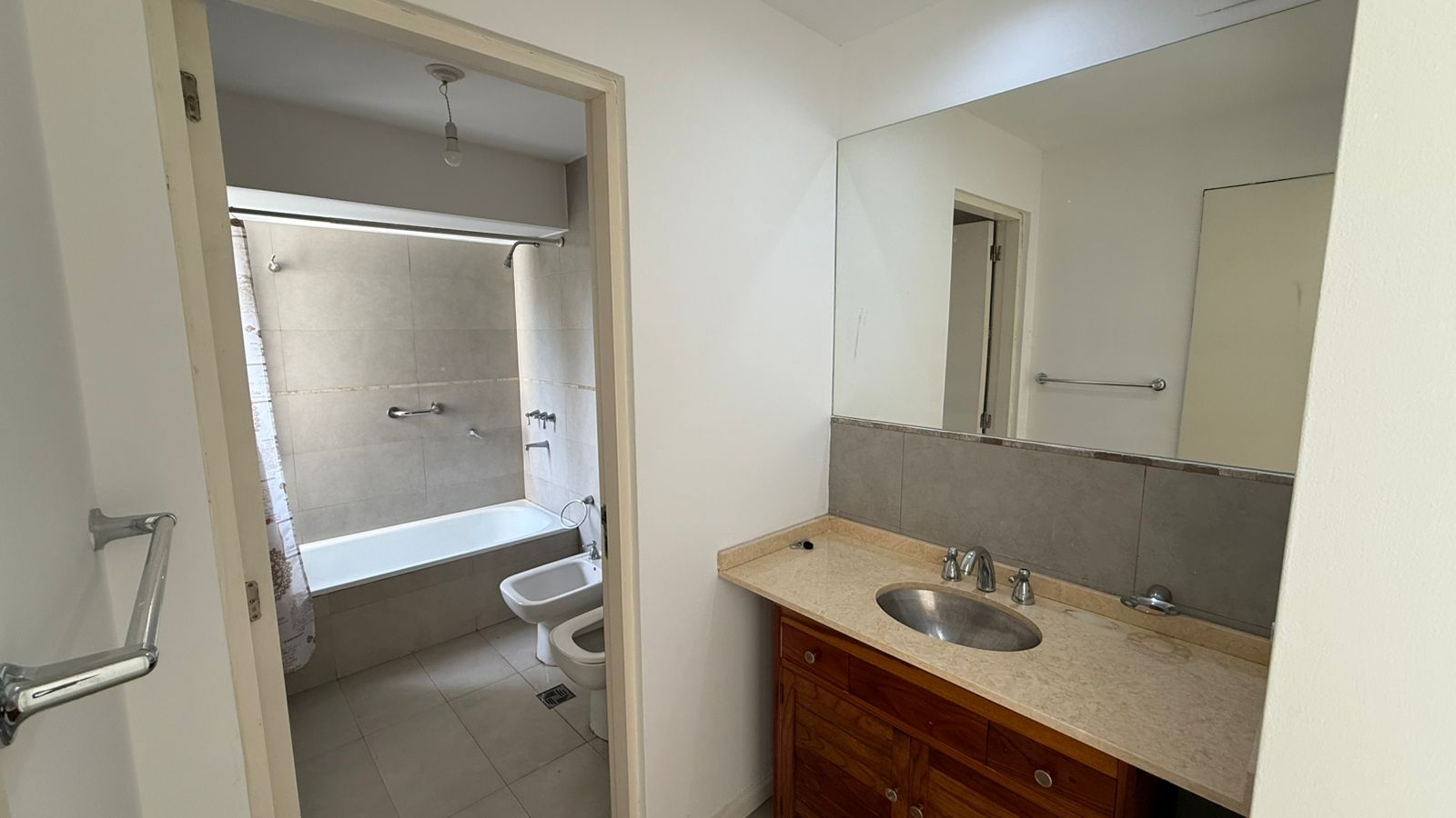 ALQUILER DEPARTAMENTO 2 DORMITORIOS CON COCHERA COMPLEJO NORD RIVIERE VILLA CABRERA