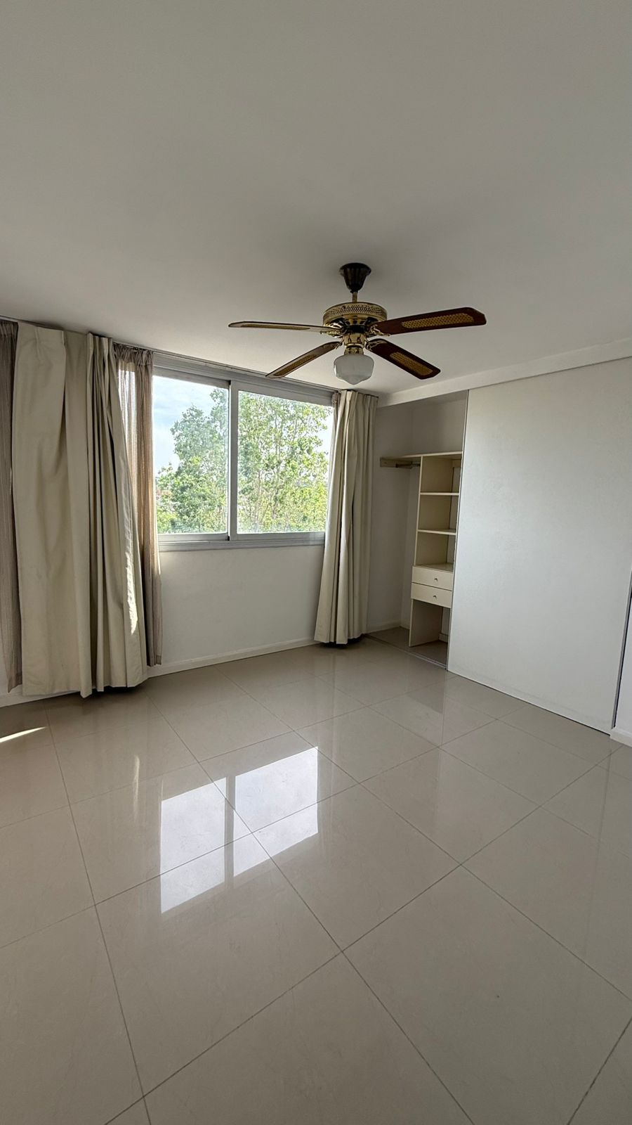 ALQUILER DEPARTAMENTO 2 DORMITORIOS CON COCHERA COMPLEJO NORD RIVIERE VILLA CABRERA