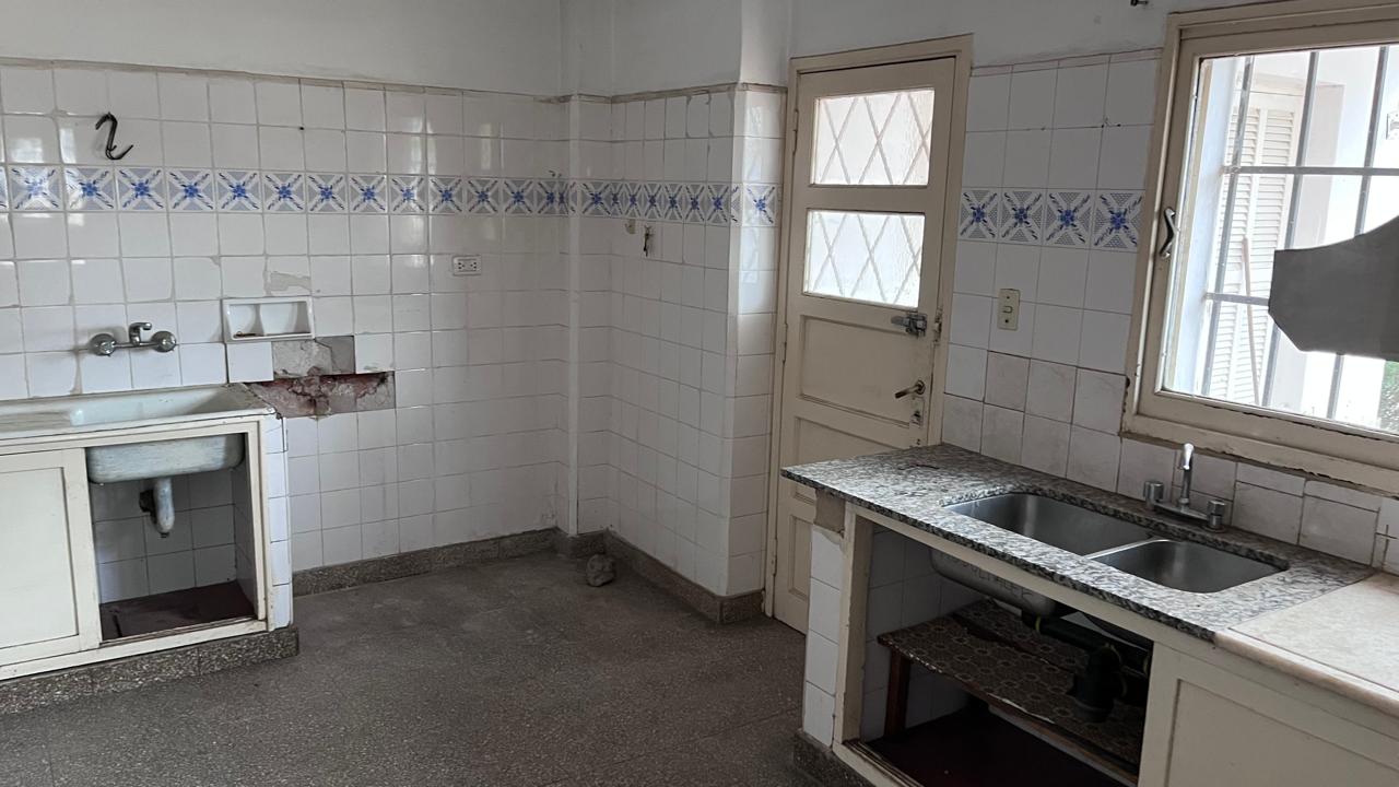 ALQUILER Tejeda 4133 CASONA ANTIGUA USO COMERCIAL gastronómico coworking oficinas indumentaria, etc